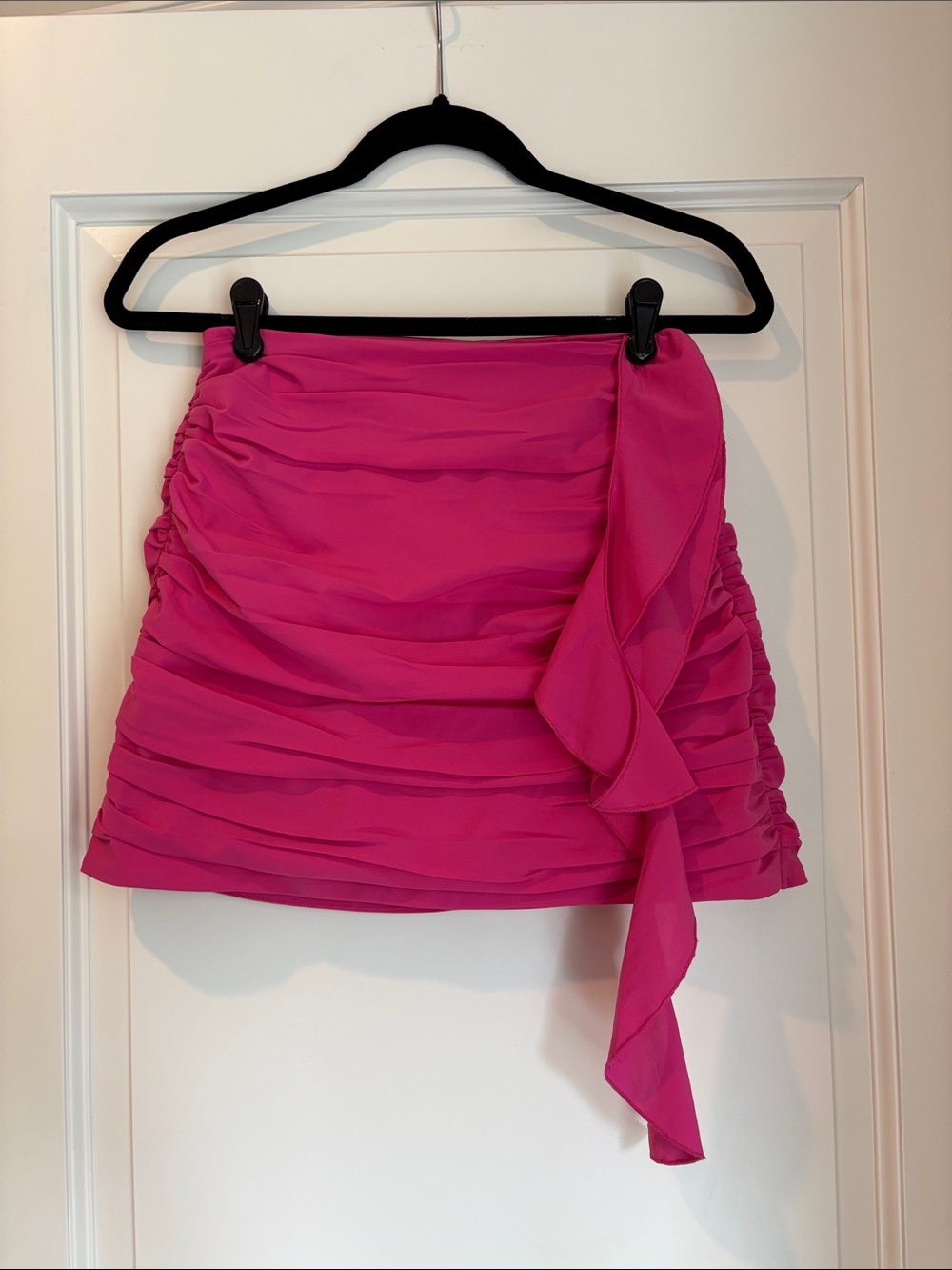 Abercrombie & Fitch Bright Pink Ruffle Mini Skirt, Size XS